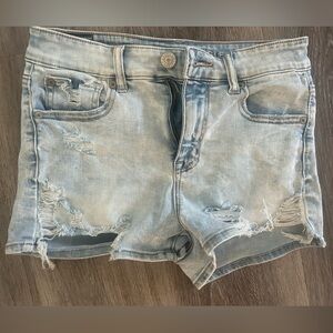 American Eagle Outfitters Light Wash Jean Shorts size 4